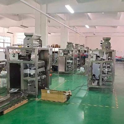 プレキシグラス 安全 ドア 自動 梱包 機械 2-5g 緑茶 粉末 の 10 行